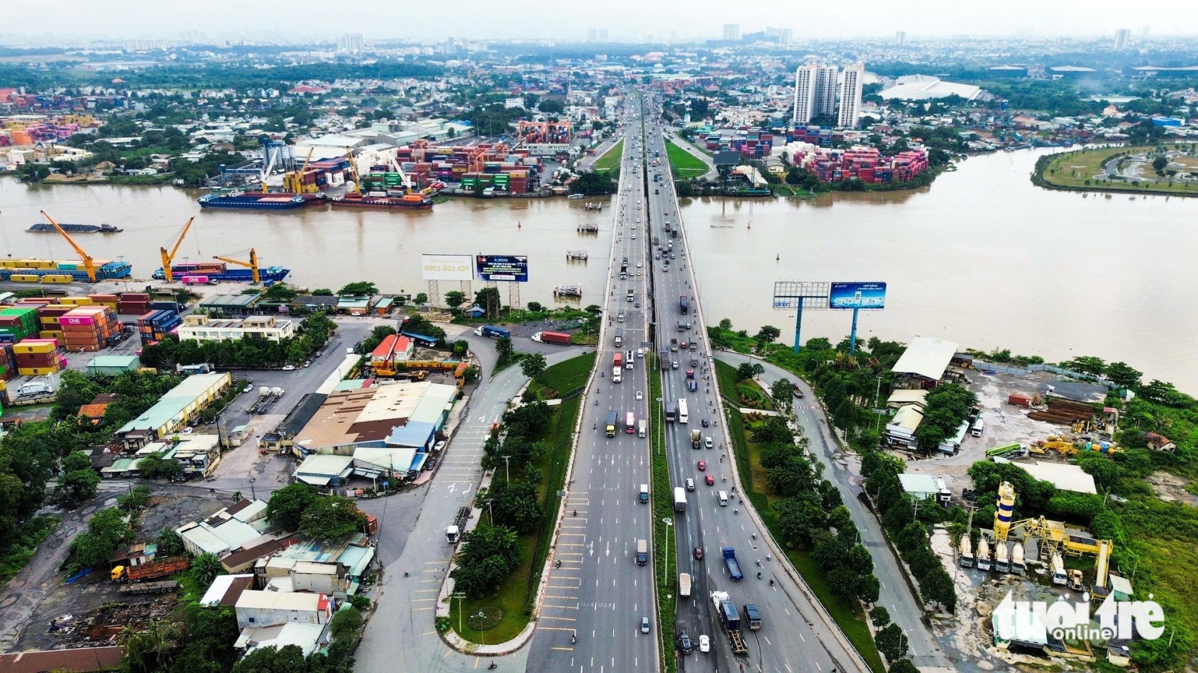 连接胡志明市与同奈省的关键基础设施全景,等待更多桥梁、高速公路和战略地铁